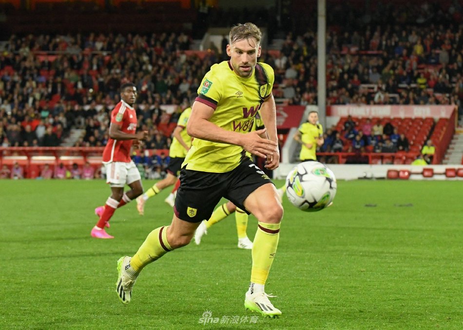 在网前抓住 在网前抓住